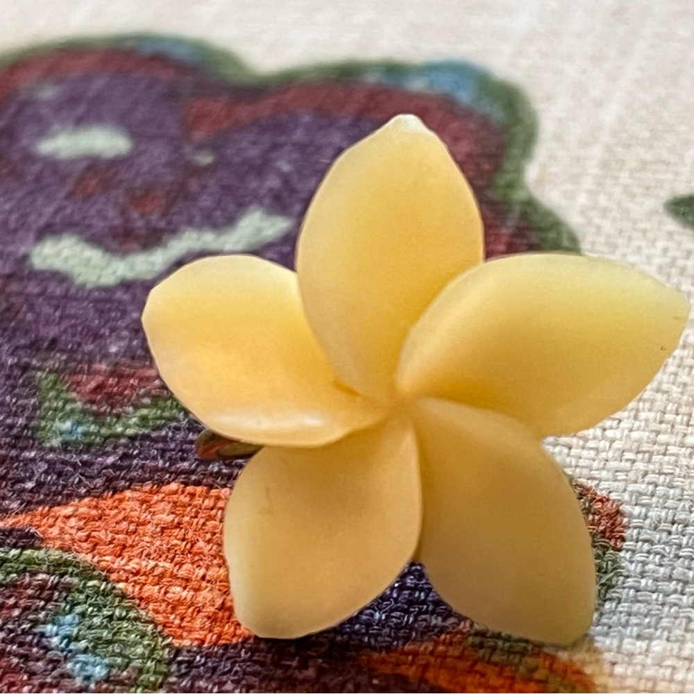 Hawaiian Plumeria earrings